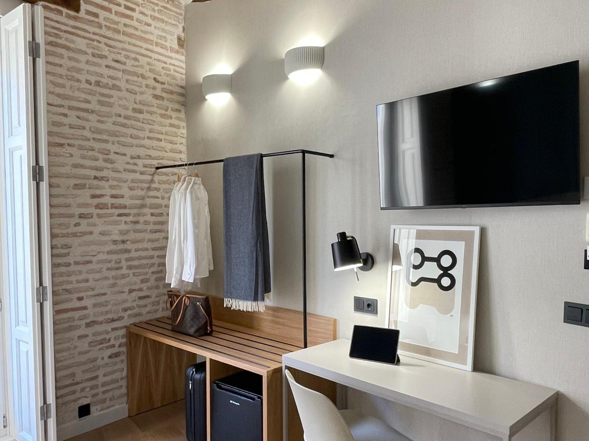 Cosy Rooms Embajador Valencia Exterior photo